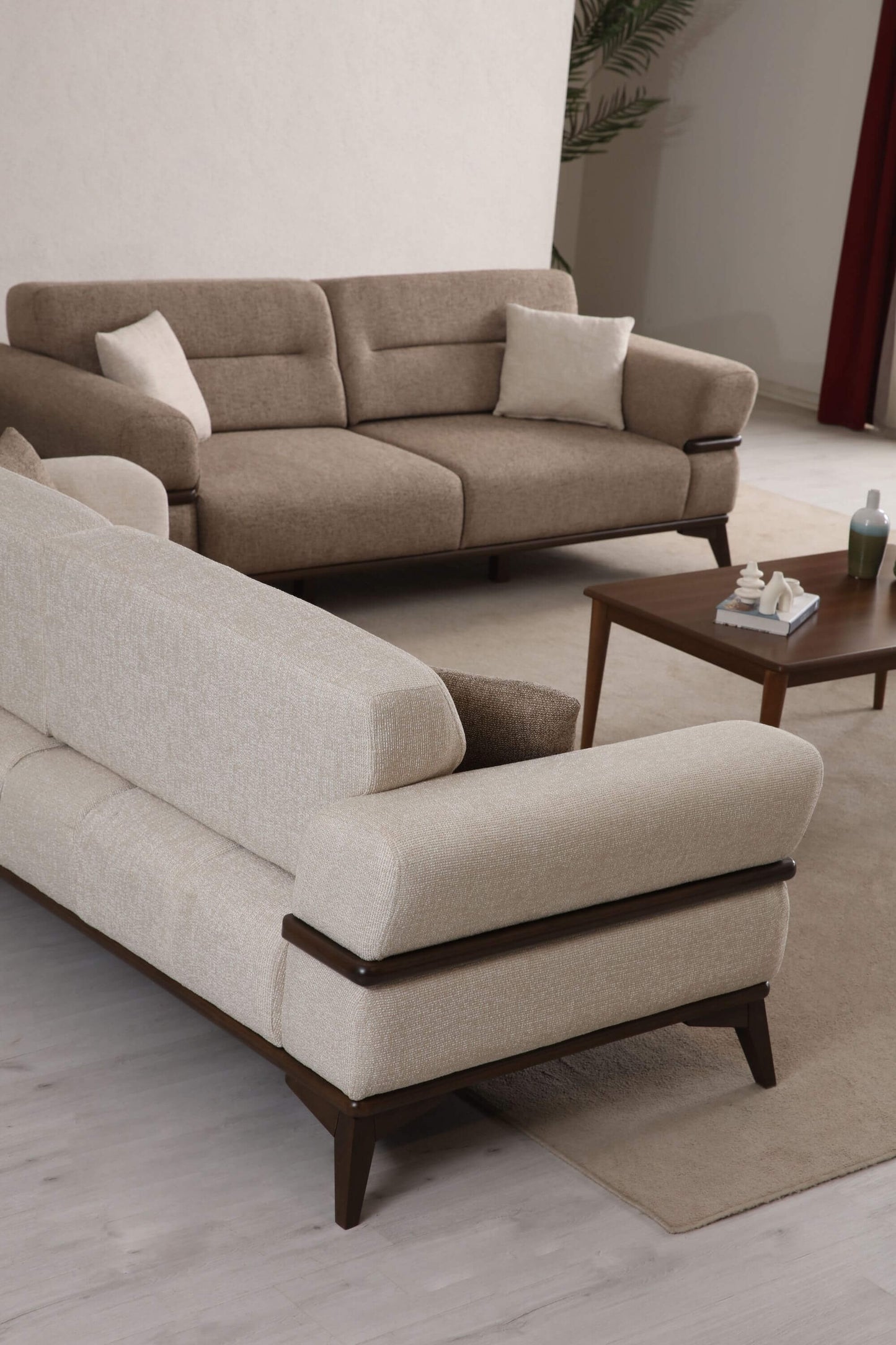 Sitzgruppe/Sofa Set - Wohnzimmergarnitur "Bayleaf" 3+3+1- Hellbraun/Beige- Nobelaa