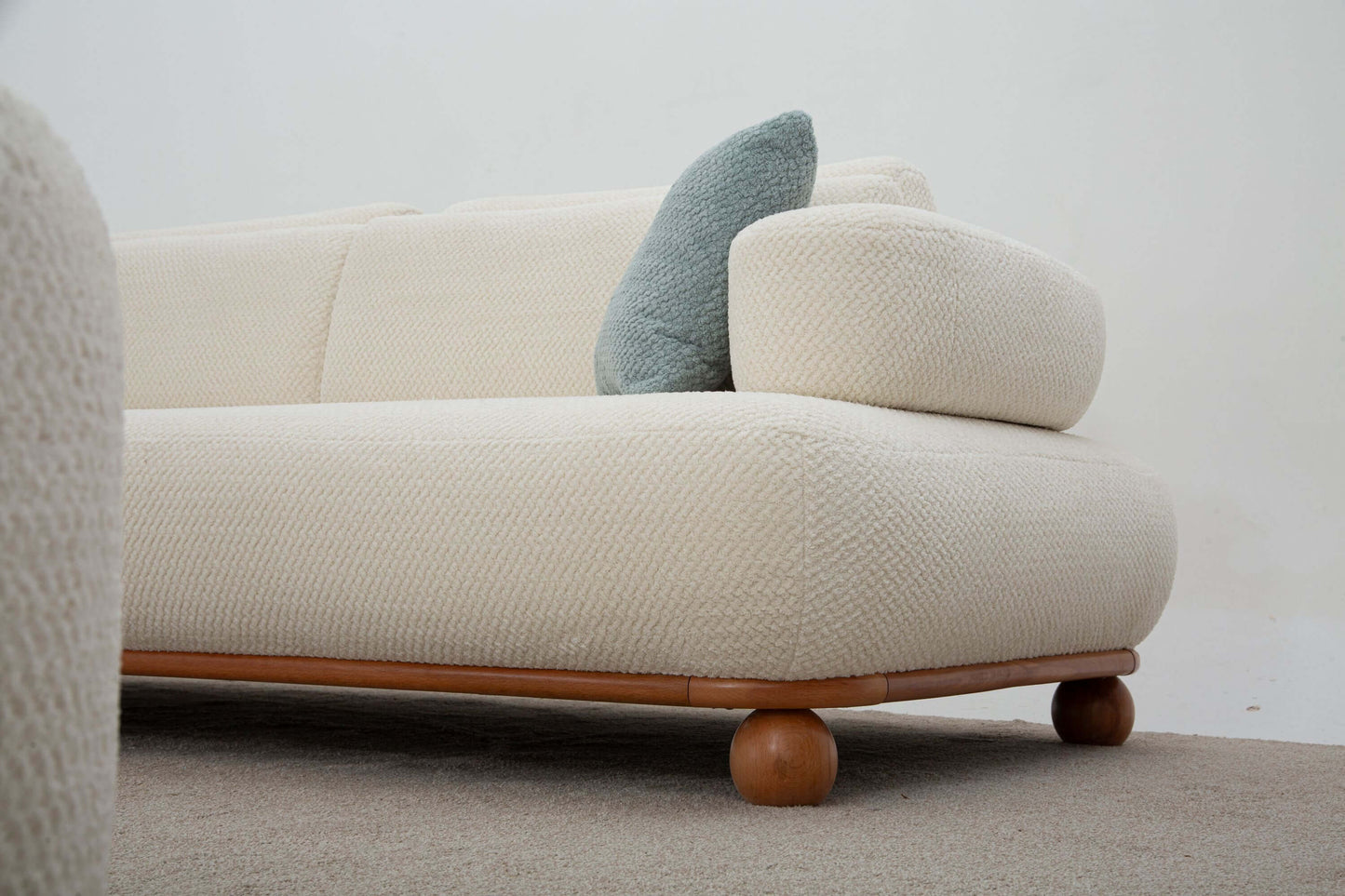 Sitzgruppe/Sofa Set - Wohnzimmergarnitur "Liatris" 3+3+1- Weiß - Nobelaa