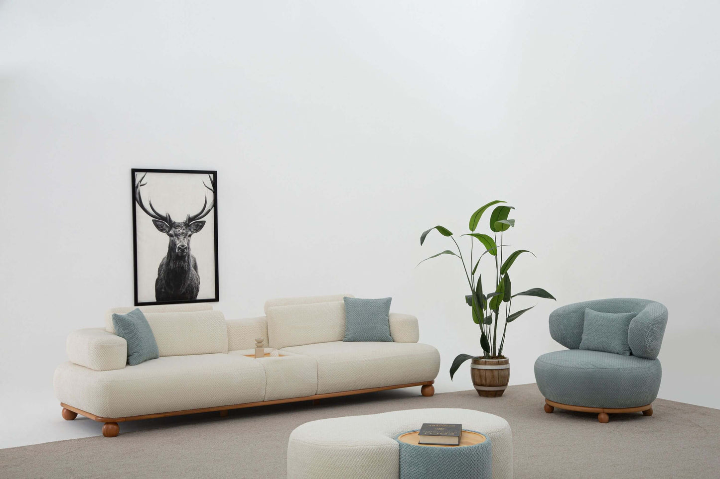 Sitzgruppe/Sofa Set - Wohnzimmergarnitur "Liatris" 3+3+1- Weiß - Nobelaa