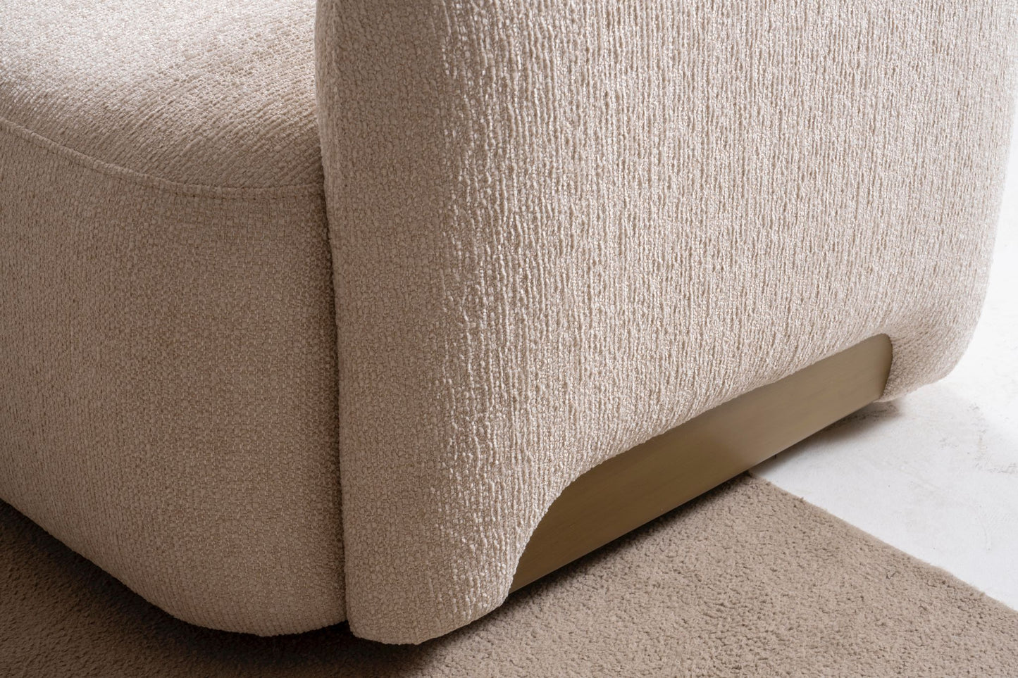 Sitzgruppe/Sofa Set - Wohnzimmergarnitur "Scilla" 3+3+1 + Mittelkonsolentisch - Beige - Nobelaa