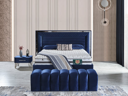 Schlafzimmer-Set "Elara" – Bett mit Bettkasten und Matratze , Nachttisch, Kommode, Bettbank