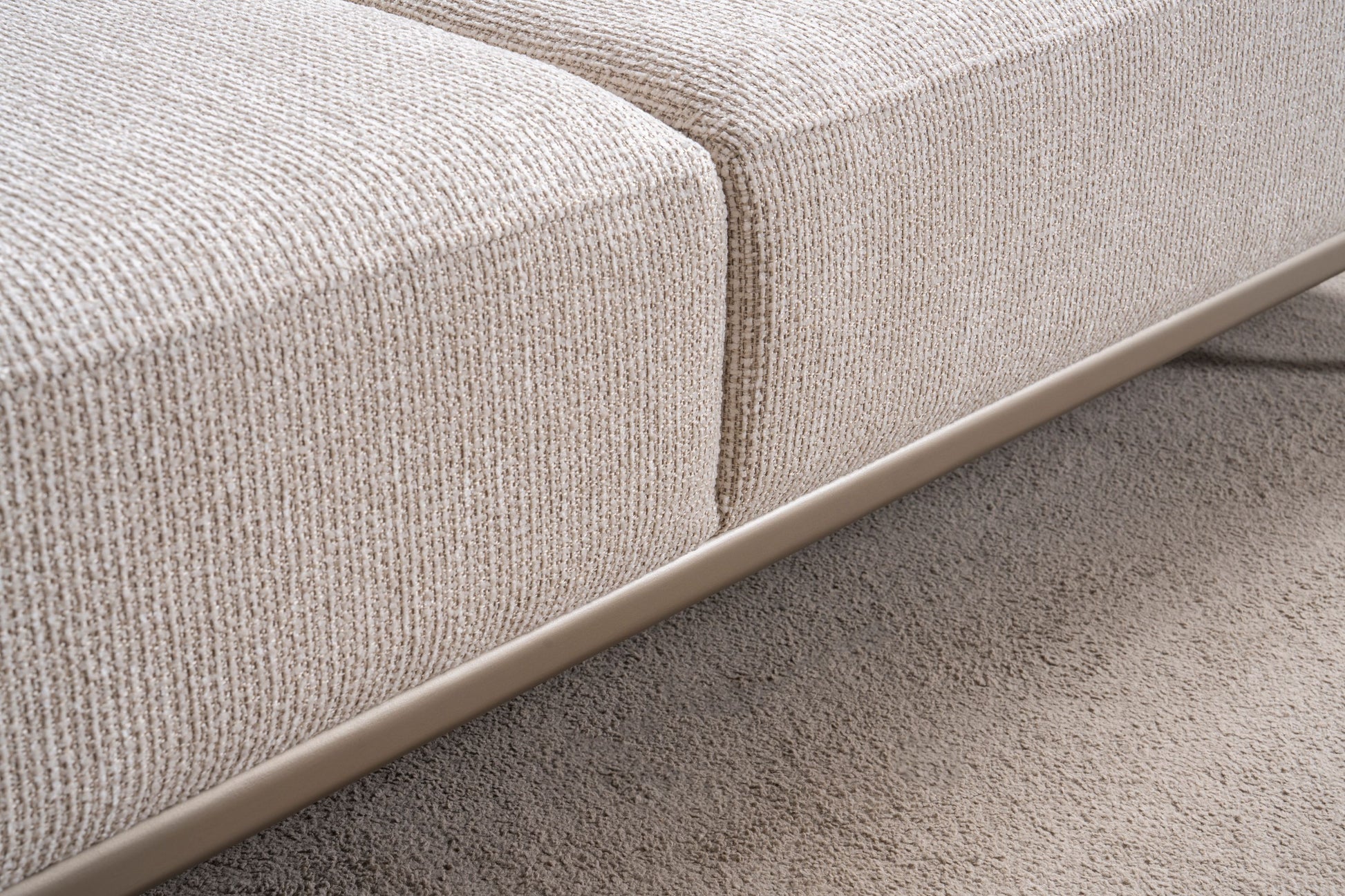 Sitzgruppe/Sofa Set - Wohnzimmergarnitur "Olvina" 3+3+1